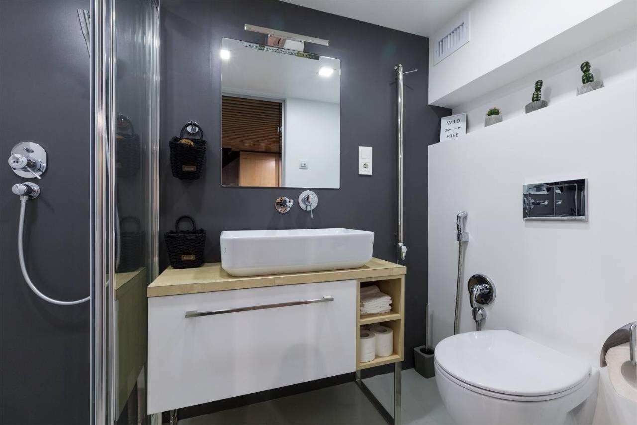 Hiport Apart Hotel Dnipro Exterior foto